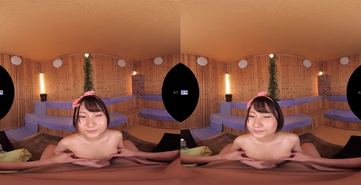 【VR】銭湯の男湯にいたツルペタ女の子の標的にされた僕。 無邪気なマンマン丸出しの痴びっ子に追いかけ回されサウナ室で汗だらだらナマSEX 由良かな